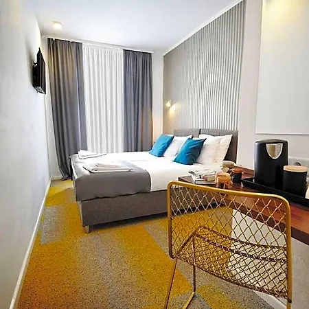Hotel Petrakija 3*